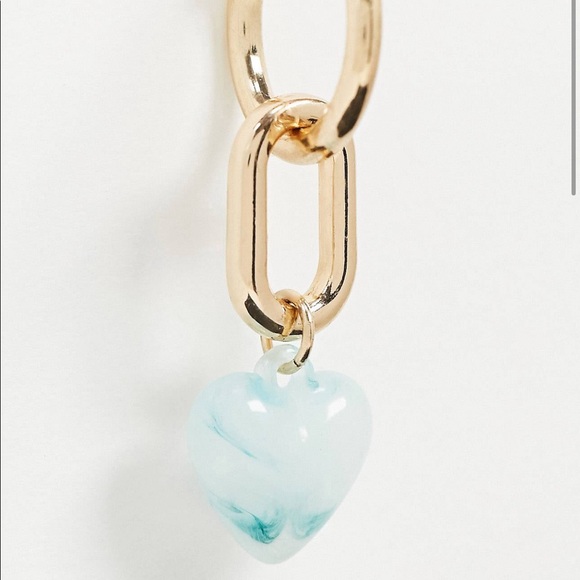 BRAND NEW Reclaimed Vintage Heart Chain Earrings - Picture 2 of 9